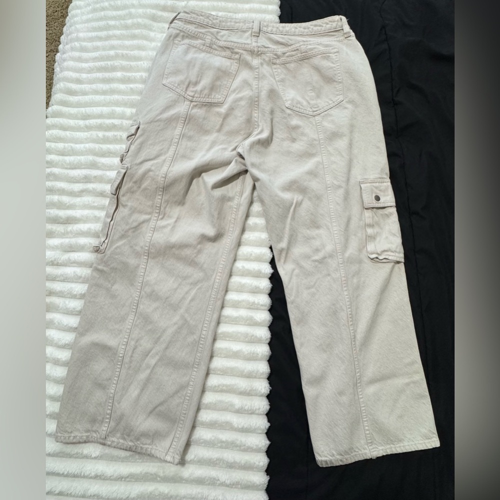 Abercrombie & Fitch Women Cream Curve Love Cotton Cargo
Pants Size 33/16L27Long - Picture 2 of 11